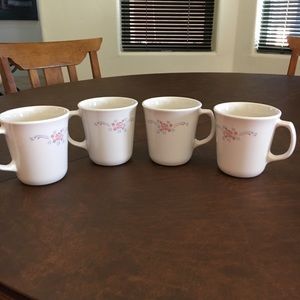 Corelle set of 4 mugs